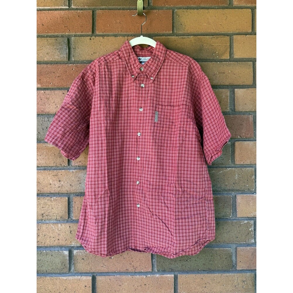 Columbia Sportswear Outdoor size Med Short Sleeve Button Down Red Check Plaid‎